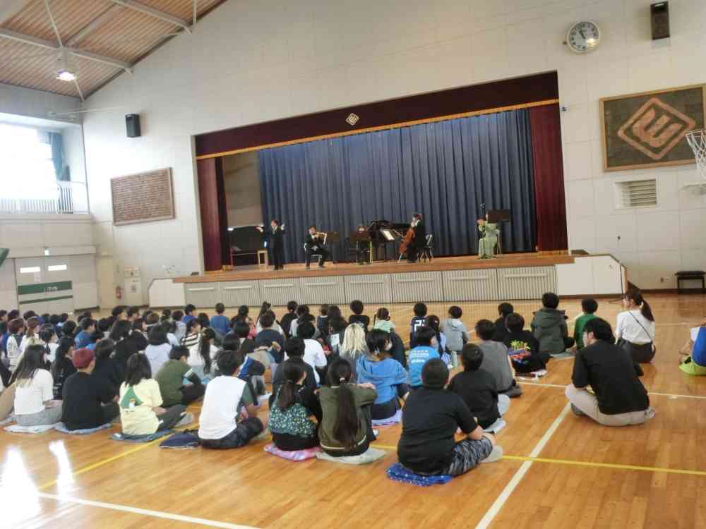 音楽鑑賞会